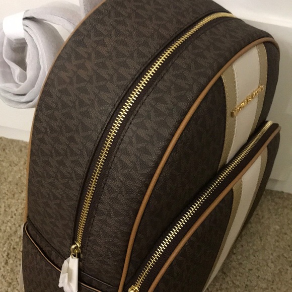 Nwt Michael Kors backpack signature style - Picture 5 of 8